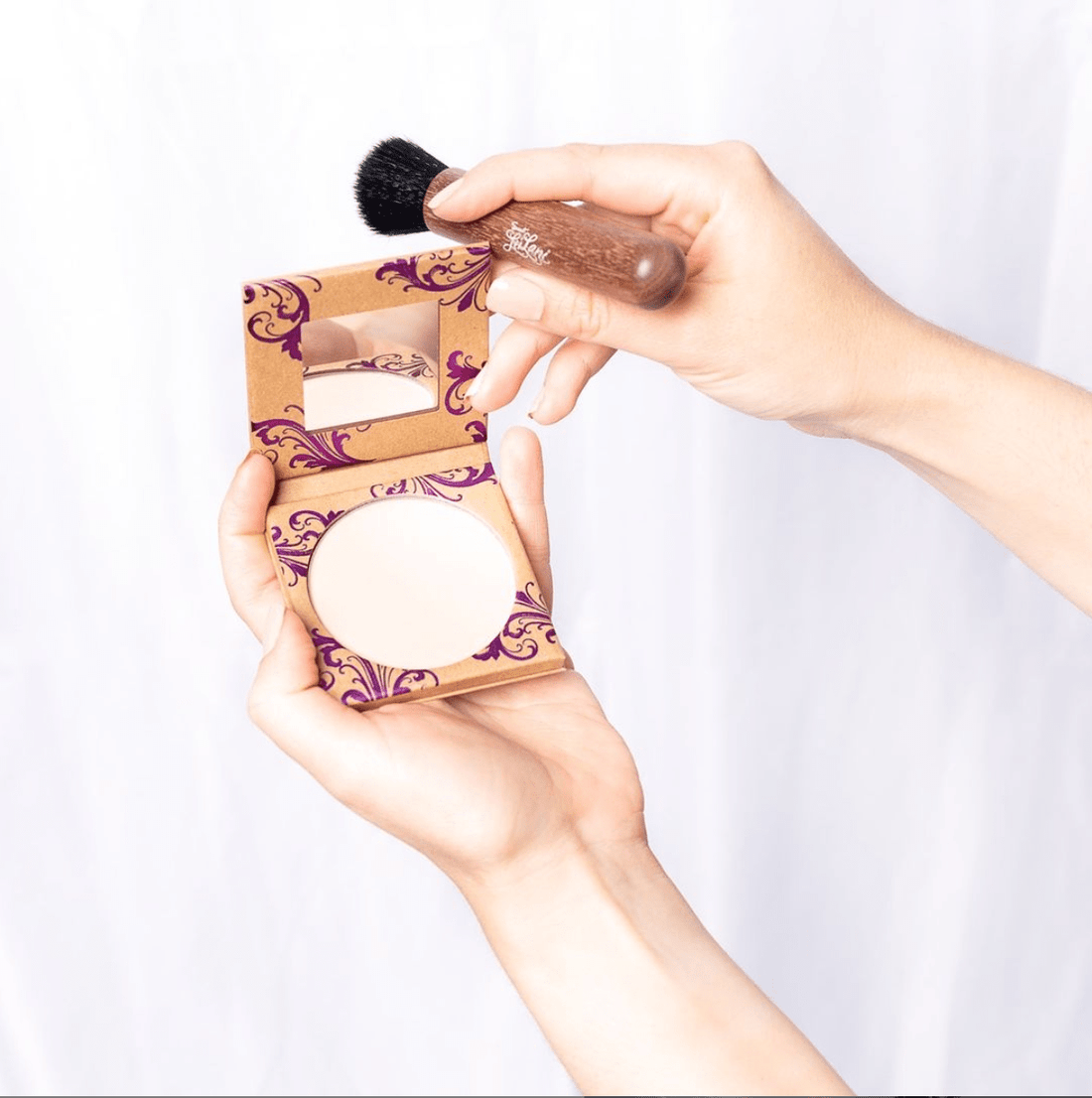 Cruelty-free vs vegan makeup: what's the difference? - Sweet LeiLani
